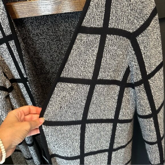 Women's Black and Gray Window Pane Open Front Cardigan size Large - Picture 4 of 10